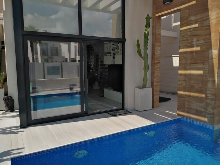 Image No.20-3 Bed Villa for sale