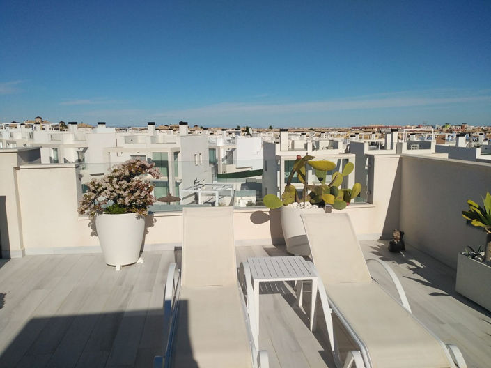 Image No.3-3 Bed Villa for sale