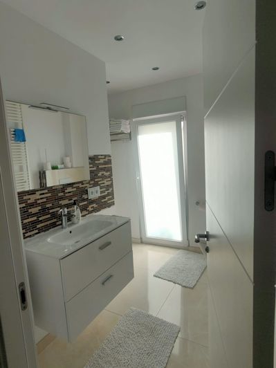 Image No.15-4 Bed Villa for sale