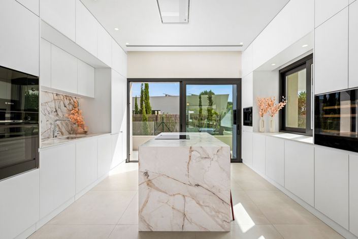 Image No.5-3 Bed Villa for sale