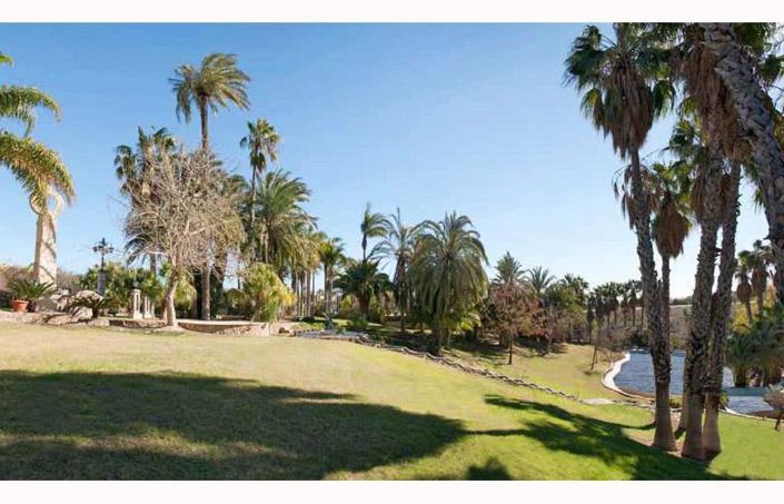 Image No.3-Villa de 5 chambres à vendre à Villamartin