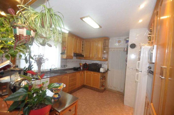 Image No.8-Propriété de 4 chambres à vendre à Pinoso