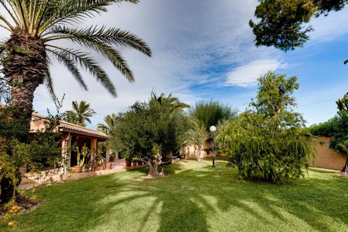 Image No.16-5 Bed Villa for sale