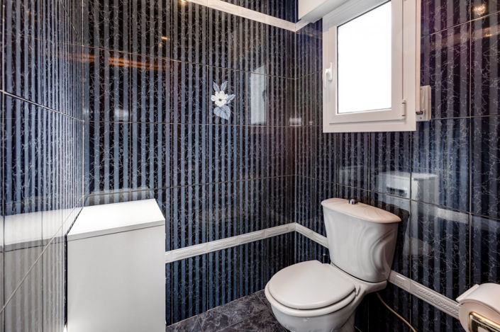 Image No.47-5 Bed Villa for sale