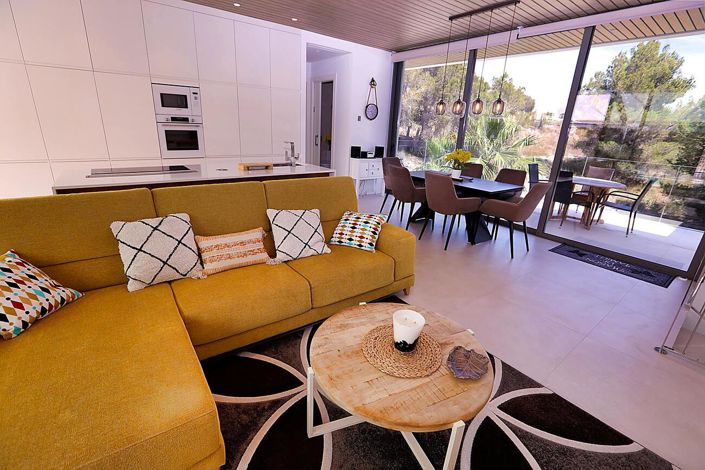 Image No.8-4 Bed Villa for sale