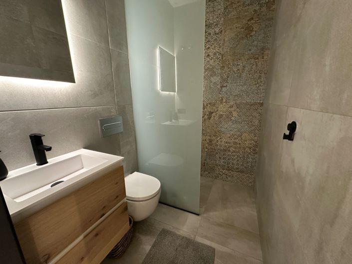 Image No.13-4 Bed Villa for sale