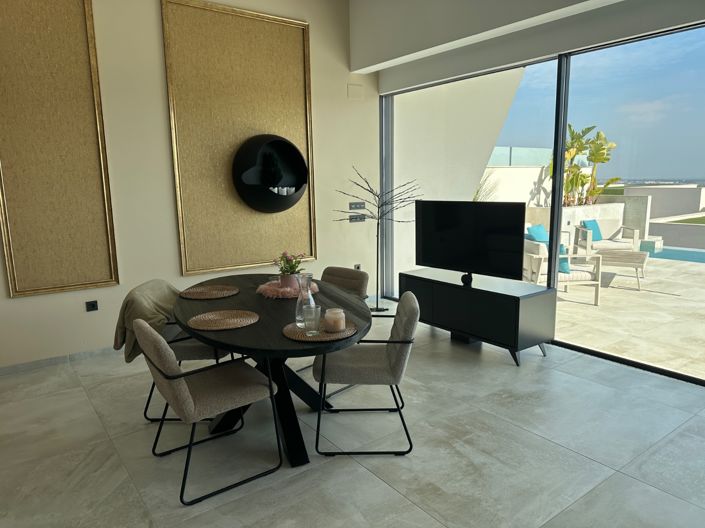 Image No.6-4 Bed Villa for sale