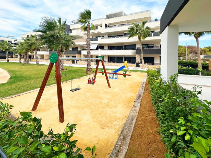 Image No.37-2 Bed Apartment for sale