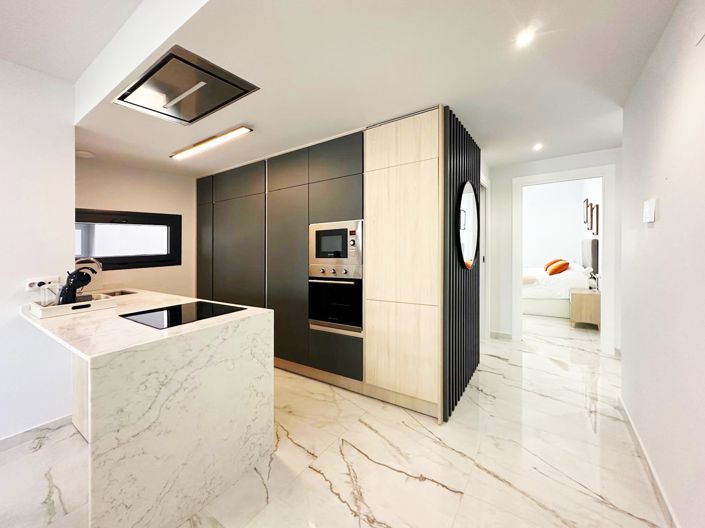 Image No.4-2 Bed Apartment for sale