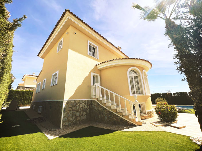 Image No.45-Villa de 5 chambres à vendre à Ciudad Quesada