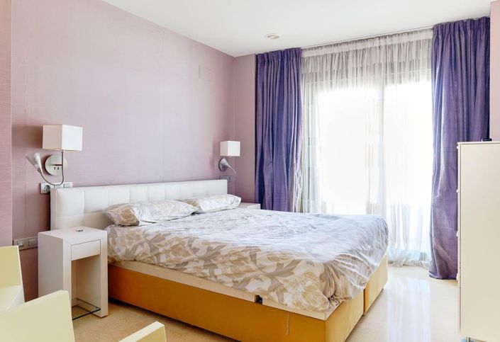 Image No.20-3 Bed Apartment for sale