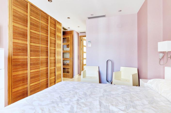 Image No.24-3 Bed Apartment for sale