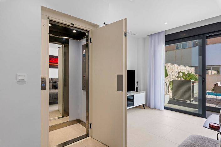 Image No.19-Villa de 4 chambres à vendre à Guardamar del Segura