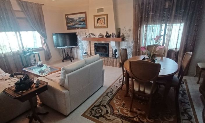 Image No.19-3 Bed Villa for sale