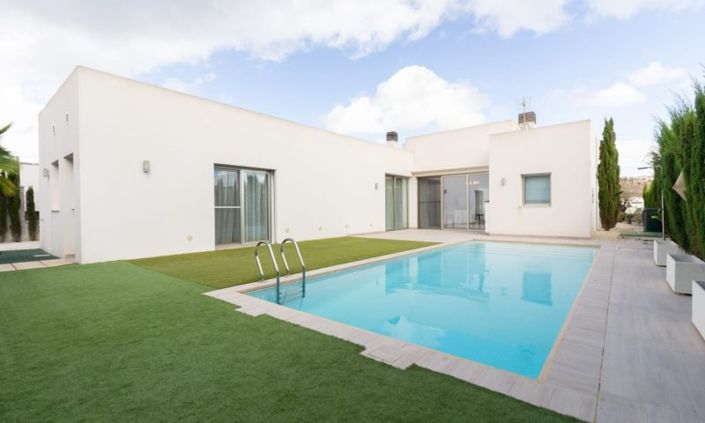 Image No.22-4 Bed Villa for sale