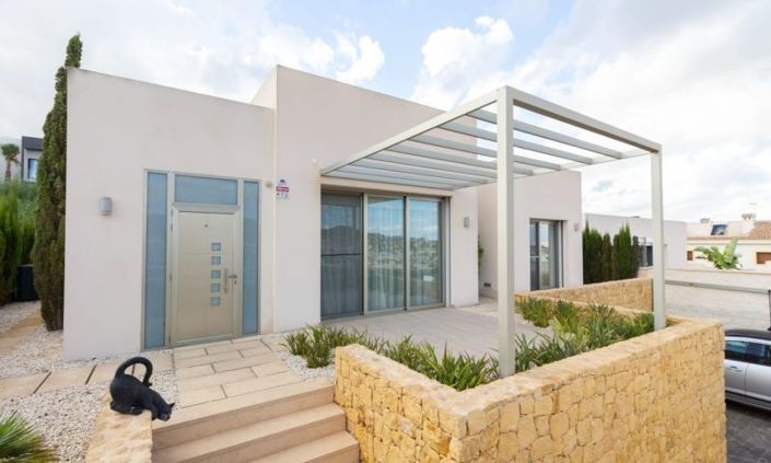 Image No.24-4 Bed Villa for sale