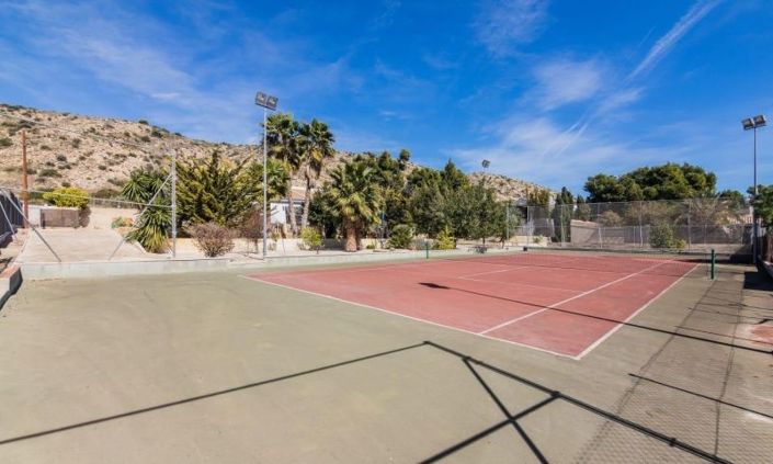 Image No.2-3 Bed Villa for sale