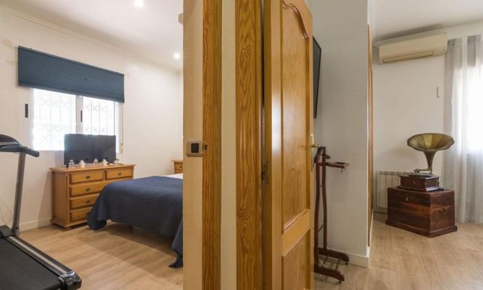 Image No.23-3 Bed Villa for sale