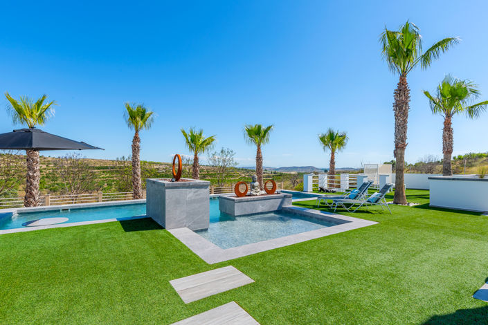 Image No.6-5 Bed Villa for sale