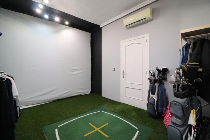 Image No.25-6 Bed Villa for sale