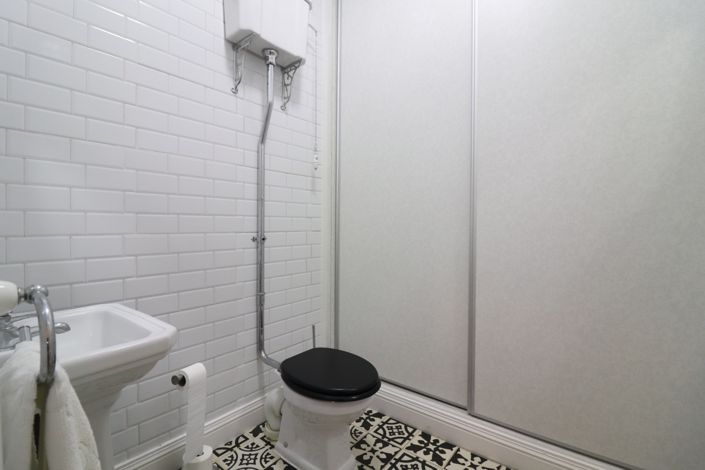 Image No.26-6 Bed Villa for sale