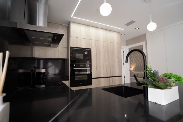 Image No.25-3 Bed Apartment for sale