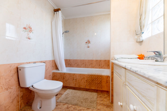 Image No.23-3 Bed Villa for sale