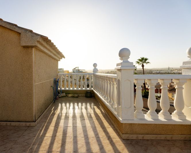 Image No.28-3 Bed Villa for sale