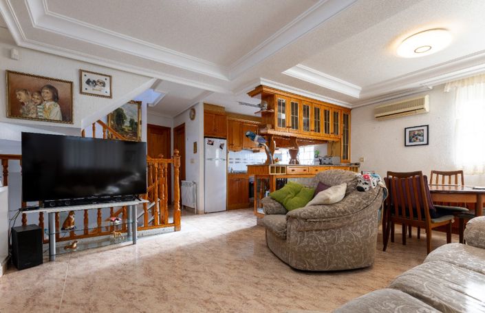 Image No.3-3 Bed Villa for sale