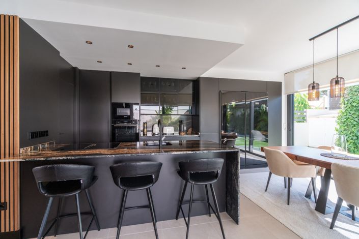 Image No.15-2 Bed Villa for sale