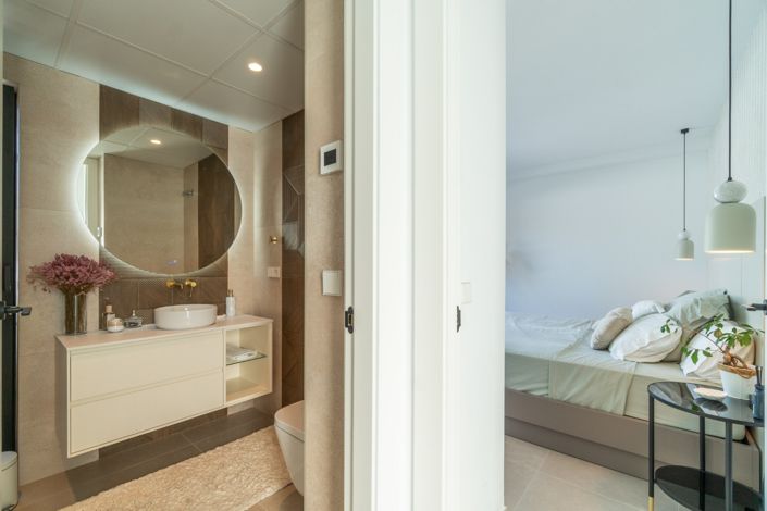 Image No.30-2 Bed Villa for sale