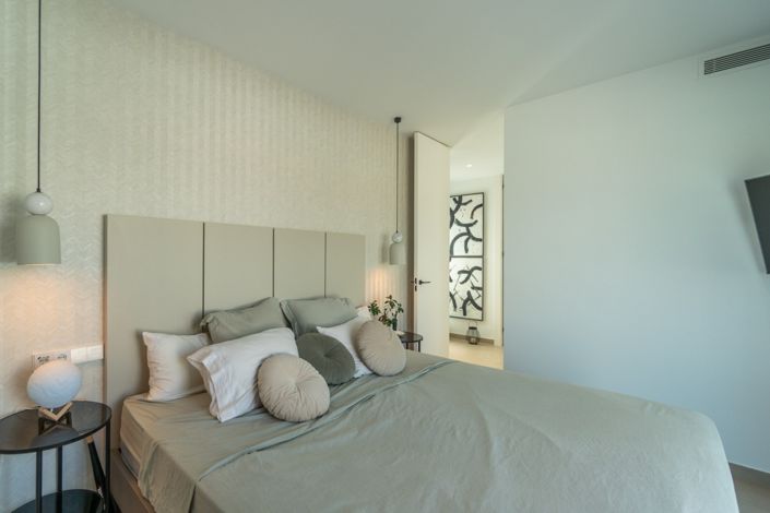 Image No.31-2 Bed Villa for sale