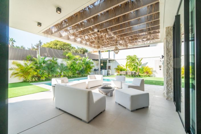 Image No.6-2 Bed Villa for sale