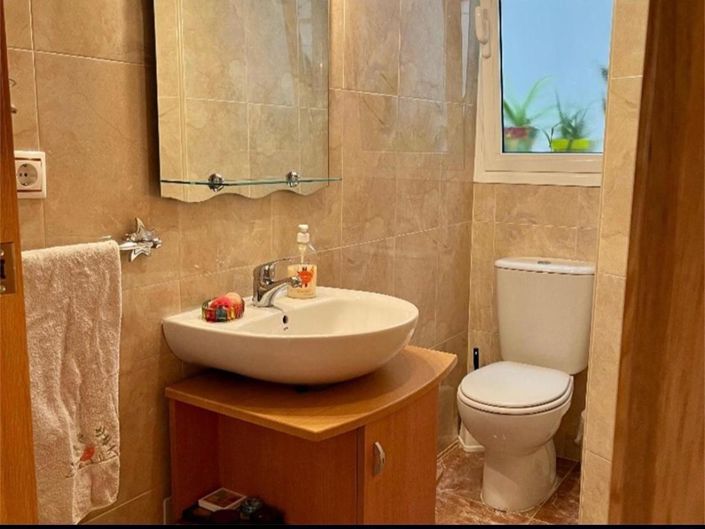 Image No.17-2 Bed Apartment for sale