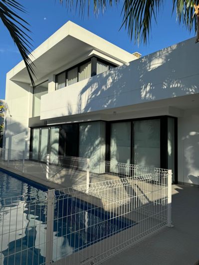 Image No.1-3 Bed Villa for sale