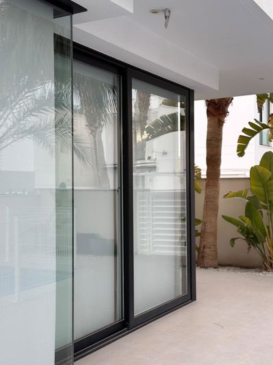 Image No.2-3 Bed Villa for sale