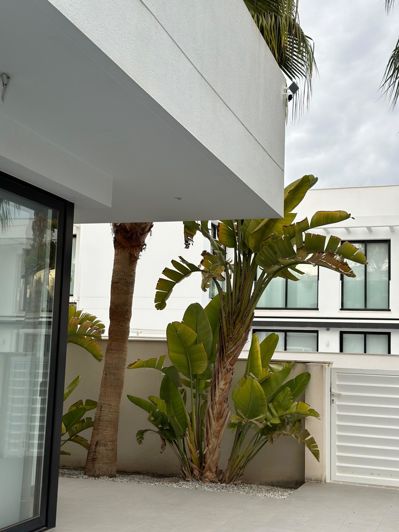 Image No.25-3 Bed Villa for sale