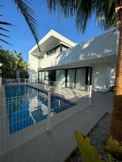 Image No.30-3 Bed Villa for sale