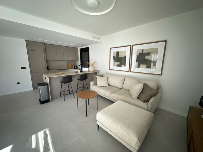 Image No.8-4 Bed Villa for sale