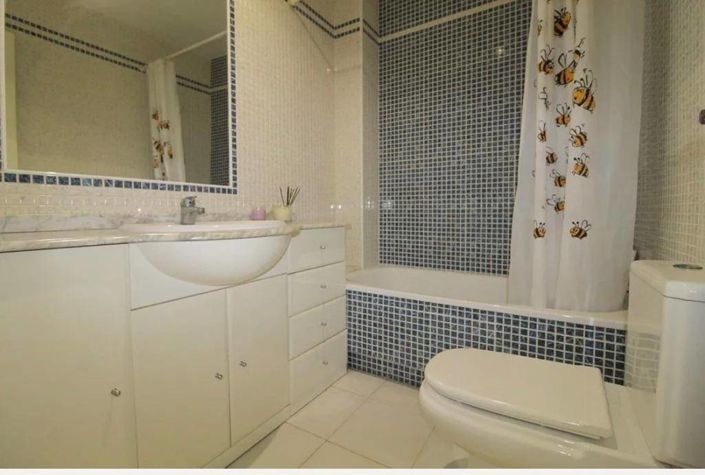 Image No.13-2 Bed Apartment for sale