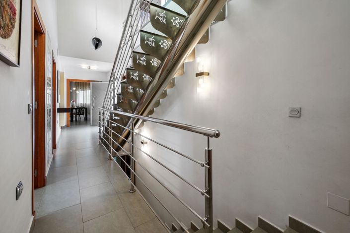 Image No.24-4 Bed Villa for sale