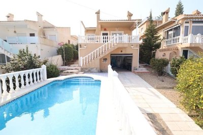 2 Bed Villa for sale