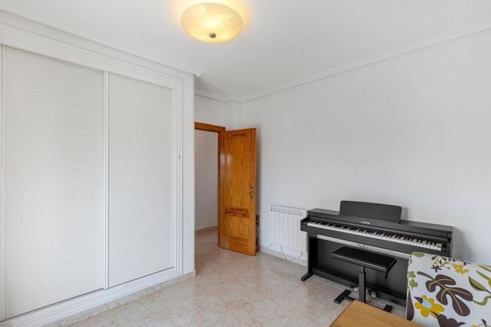 Image No.28-Villa de 5 chambres à vendre à Torrevieja