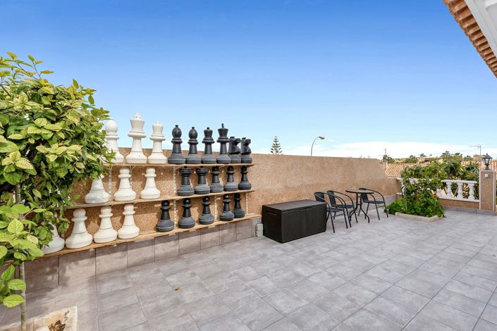 Image No.9-Villa de 5 chambres à vendre à Torrevieja