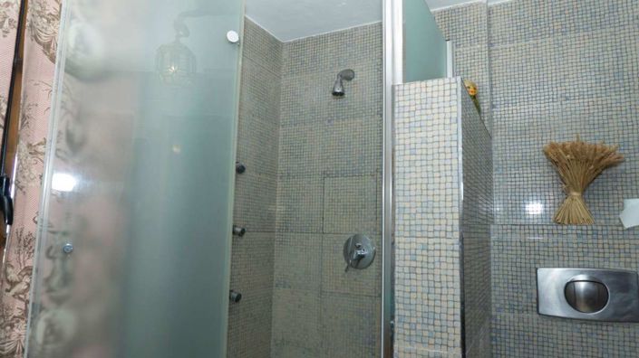 Image No.37-4 Bed Villa for sale