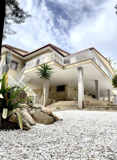 Image No.1-Villa de 4 chambres à vendre à Campoamor