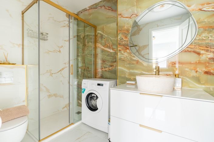 Image No.21-4 Bed Property for sale