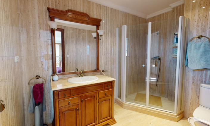 Image No.30-6 Bed Villa for sale