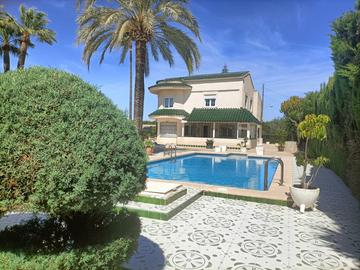 Image No.1-4 Bed Villa for sale