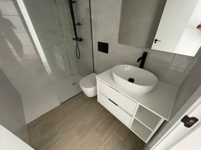 Image No.17-4 Bed Apartment for sale